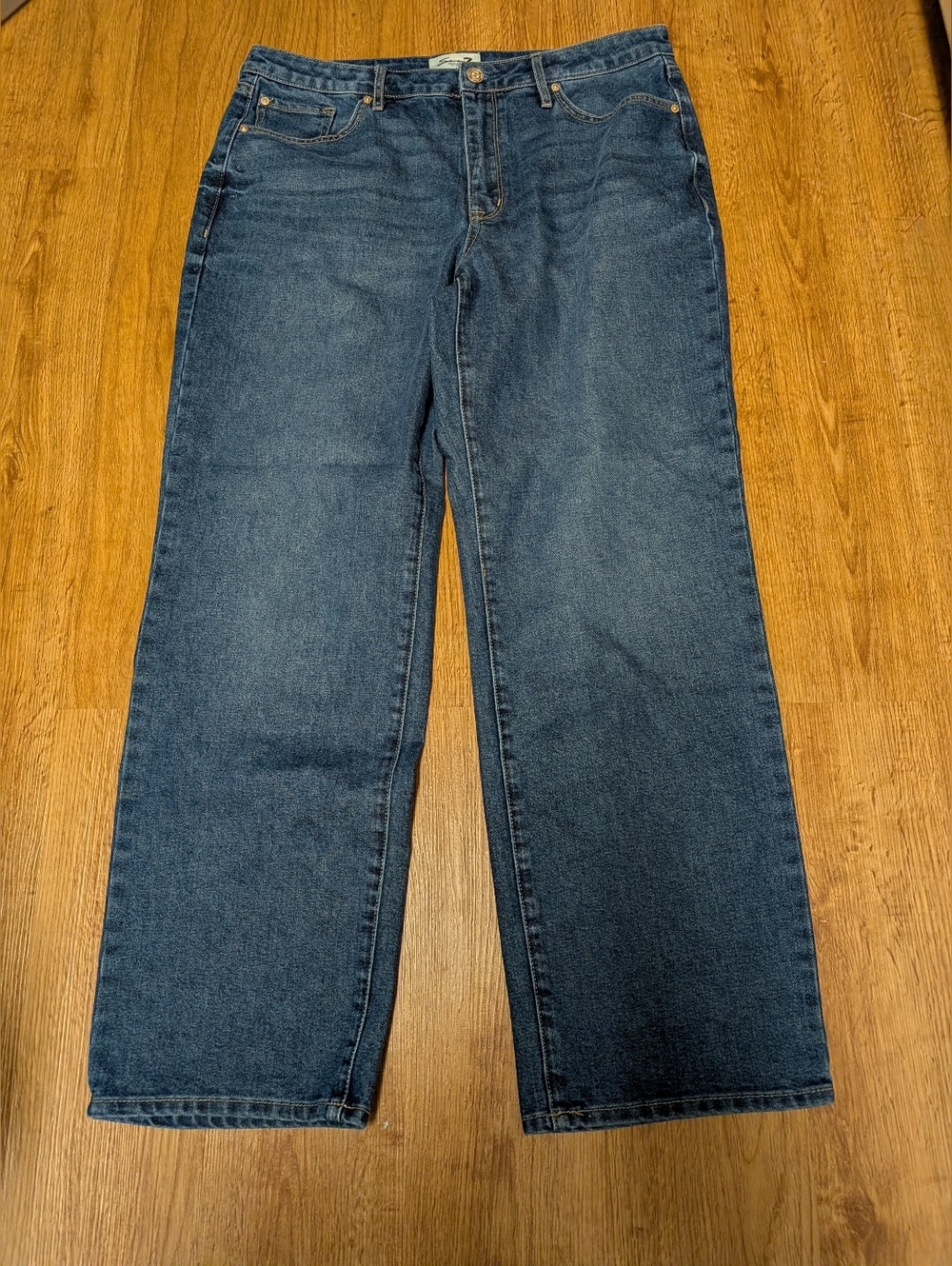 Seven7 High Waisted Straight Leg Jeans Blue Denim Comfortable Everyday Size 10